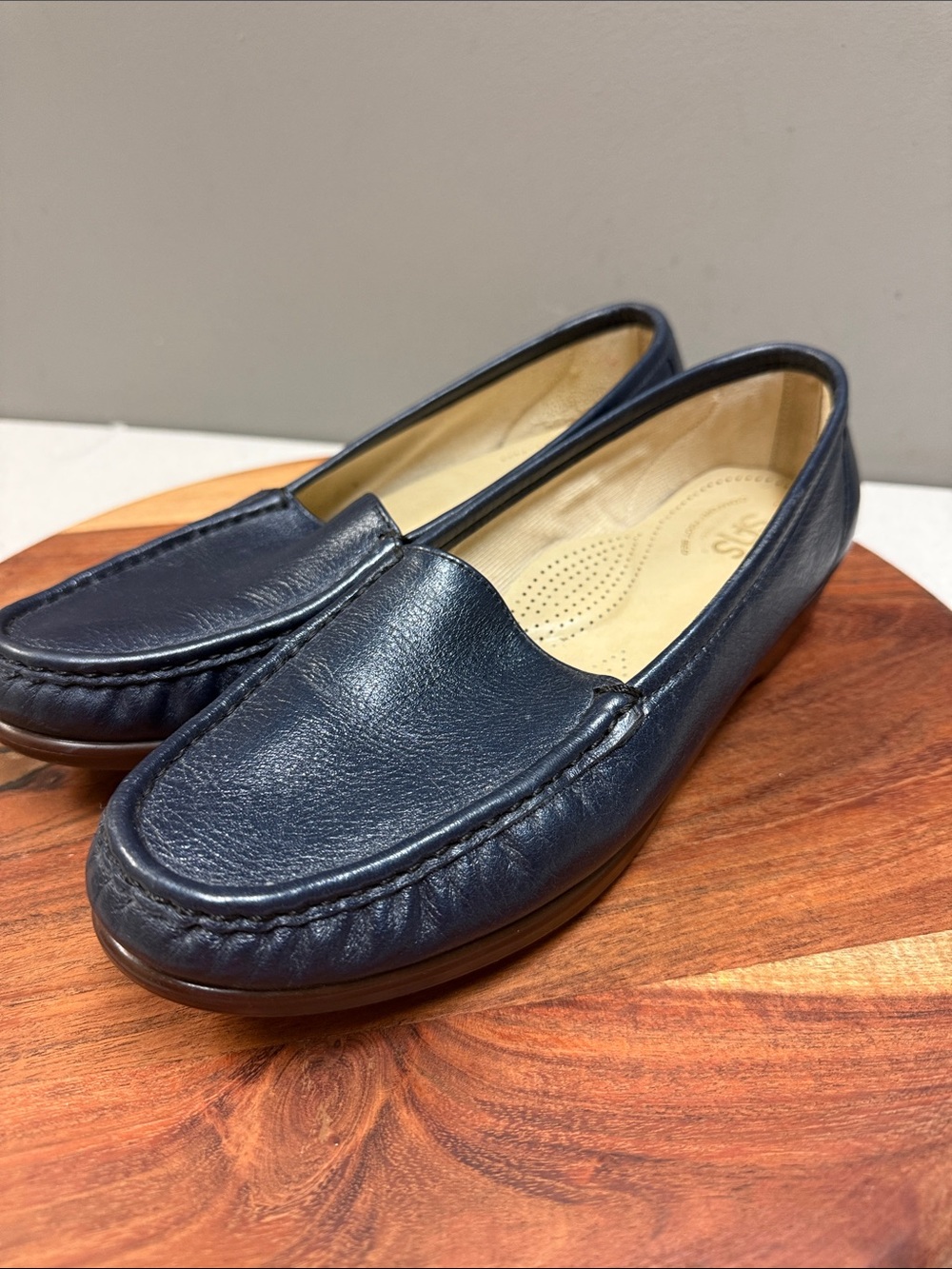SAS Tripad Comfort Women’s 10 M Navy Blue Leather Loafers Made USA